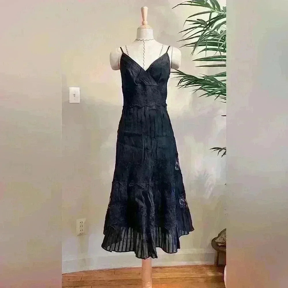 Ann Taylor Black Midi Pleated Dress | Lace Detail | Size 2